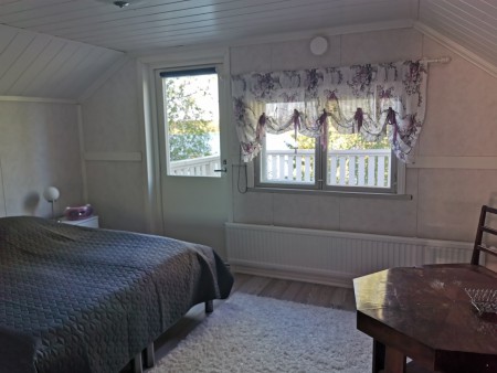 Yläkerran makuuhuone